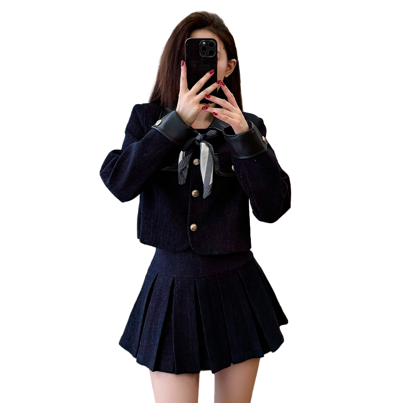 Preppy Style Patchwork Faux Leather Jacket and Pleated Skirt Set with Scarf - Image 5