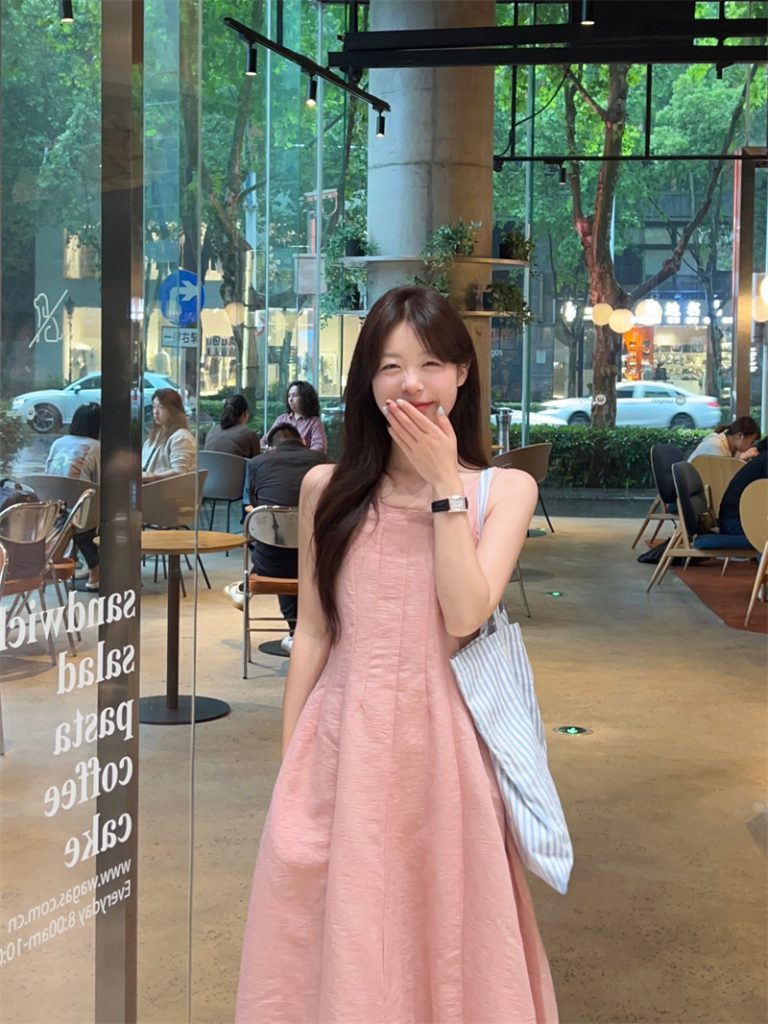 French Style Sleeveless Bubble Hem Midi Dress
