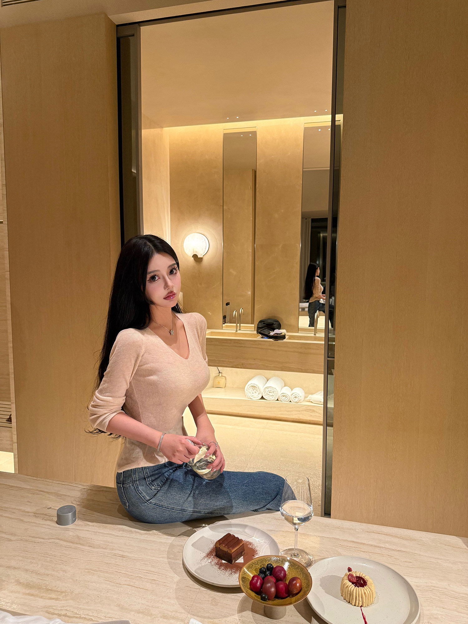 V-Neck Knit Base Layer Top for Women Slimming Long Sleeve Fall Winter Tight Inner Sweater - Image 2